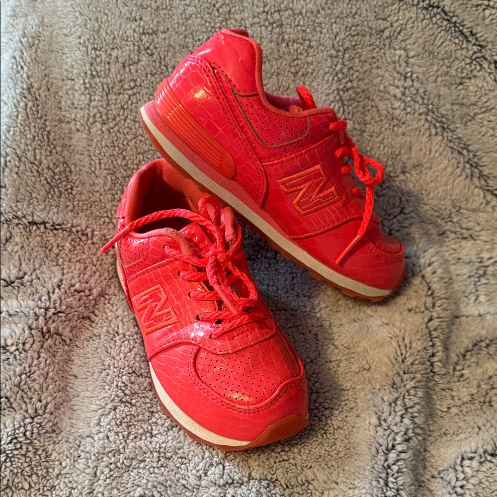 New Balance Kids' Bright Pink Sneakers